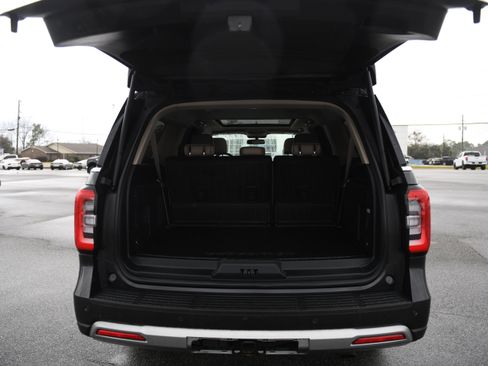 Used 2024 Ford Expedition Max Limited image 13