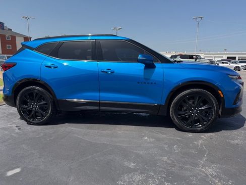 Used 2021 Chevrolet Blazer RS w/ Driver Confidence II Package FWD image 3