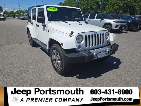 Used 2018 Jeep Wrangler Unlimited Sahara w/ Connectivity Group AWD/4WD image 1