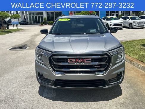 Used 2023 GMC Terrain AT4 w/ Tech Package AWD/4WD image 4