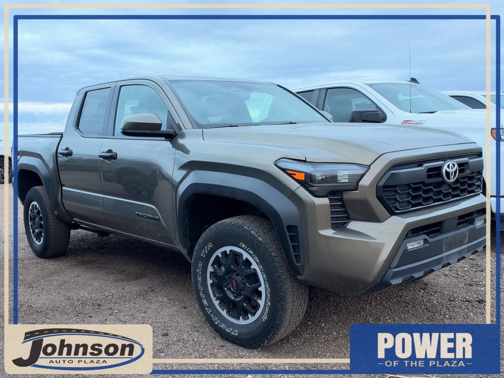Used 2024 Toyota Tacoma TRD Off-Road AWD/4WD image 1