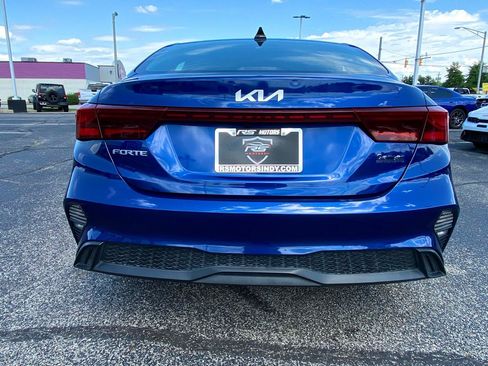Used 2022 Kia Forte LXS FWD image 5