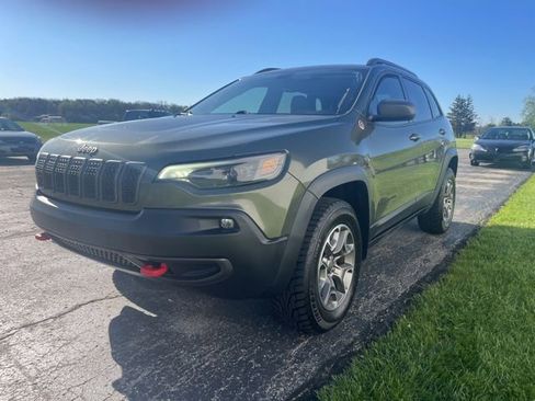 Used 2020 Jeep Cherokee Trailhawk w/ Comfort & Convenience Group AWD/4WD image 7