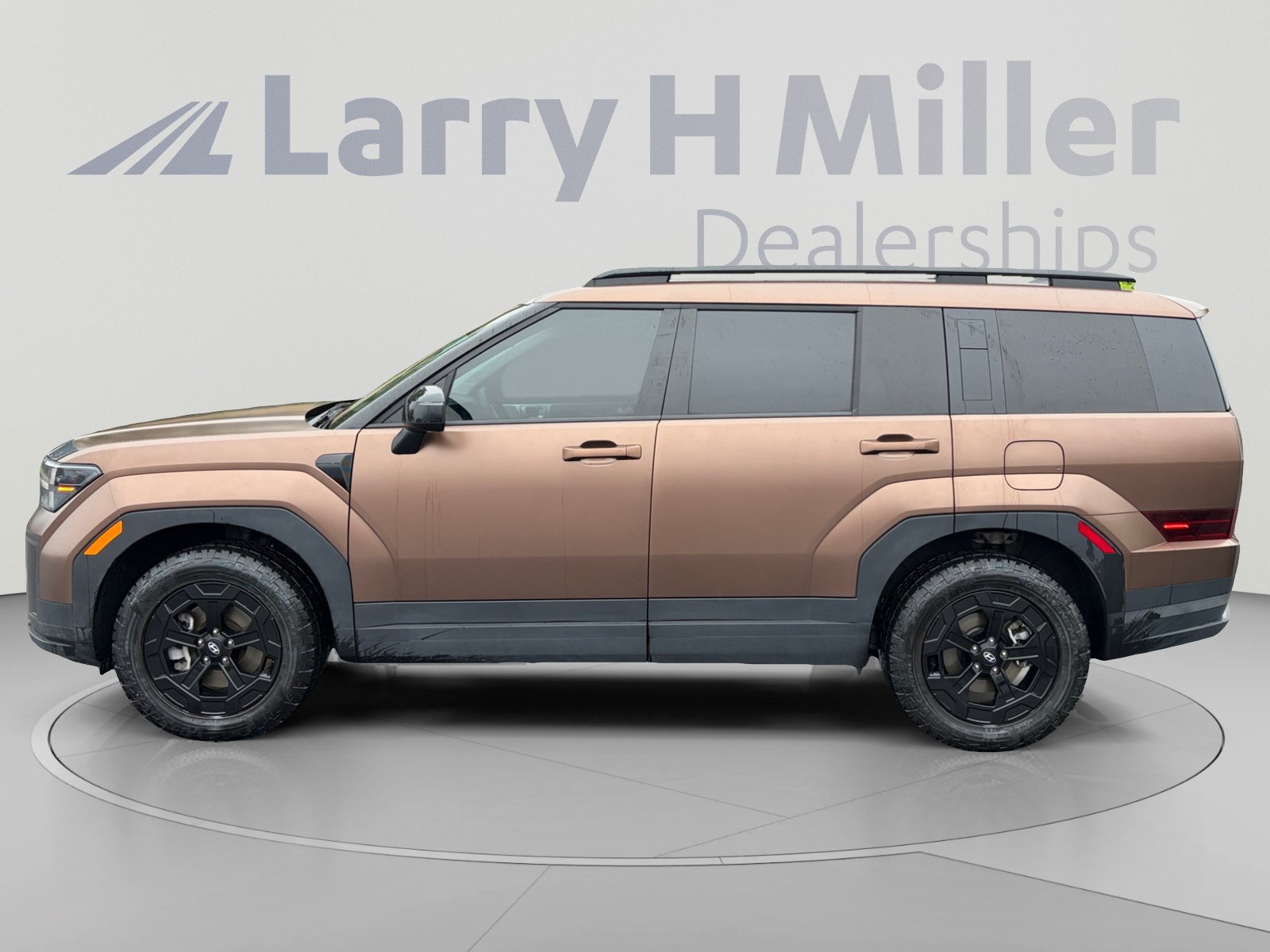 Used 2024 Hyundai Santa Fe XRT AWD/4WD image 2