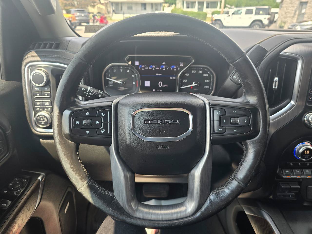 Used 2019 GMC Sierra 1500 Denali w/ Denali Ultimate Package AWD/4WD image 7