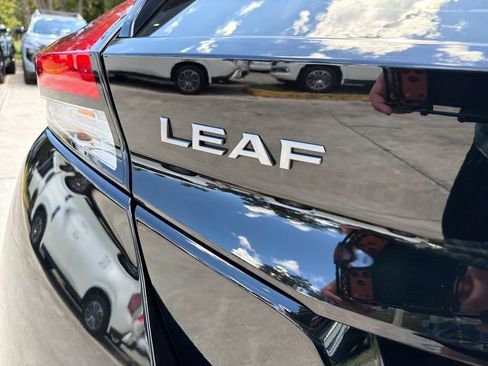 Used 2023 Nissan Leaf S FWD image 10