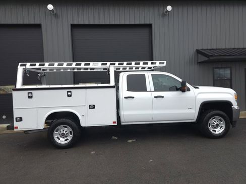 Used 2019 GMC Sierra 2500 4x4 Double Cab w/ Sierra Convenience Package image 5