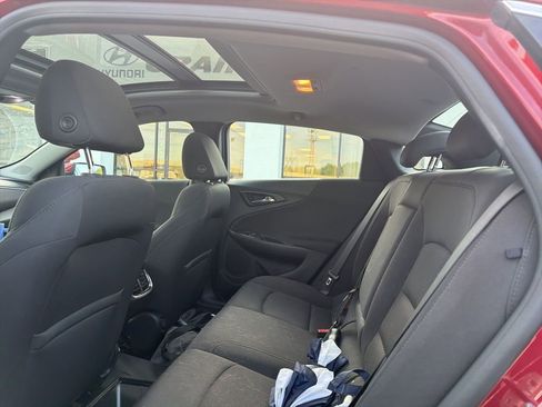 Used 2020 Chevrolet Malibu LT FWD image 15