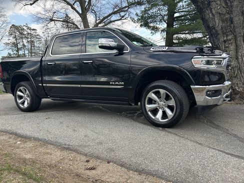 Used 2021 RAM 1500 Limited AWD/4WD image 13