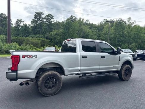 Used 2019 Ford F250 XL w/ STX Appearance Package AWD/4WD image 5