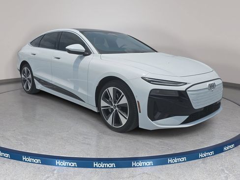 Used 2025 Audi A6 e-tron Premium w/ Convenience Package AWD/4WD image 4
