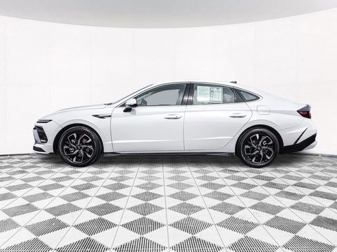 Certified 2024 Hyundai Sonata SEL FWD image 15