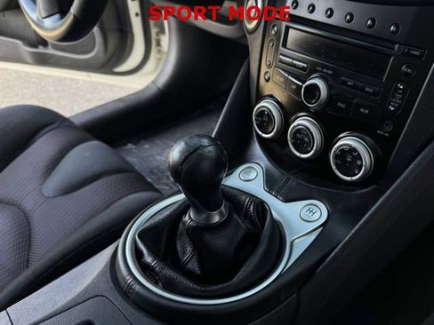 Used 2014 Nissan 370Z NISMO w/ Bose Package RWD image 19