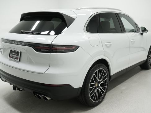 Used 2019 Porsche Cayenne S AWD/4WD image 4