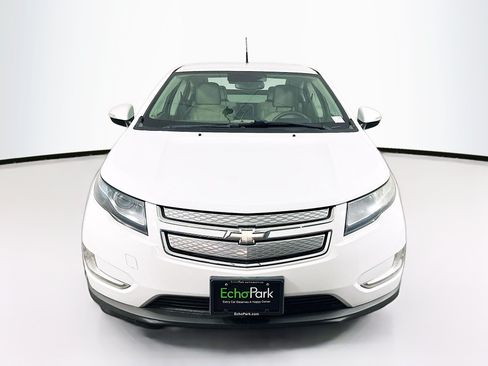 Used 2013 Chevrolet Volt Premium w/ Premium Trim Package FWD image 2
