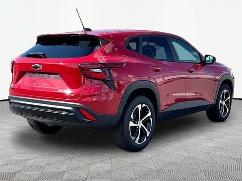 New 2026 Chevrolet Trax RS w/ Driver Confidence Package FWD image 6