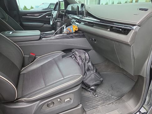 Used 2023 Cadillac Escalade Sport w/ LPO, ONYX Package RWD image 12