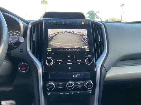 Used 2021 Subaru Ascent Limited w/ Technology Package image 11