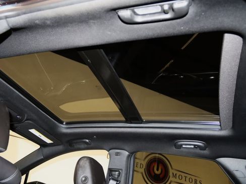 Used 2020 Cadillac XT5 Sportv image 14