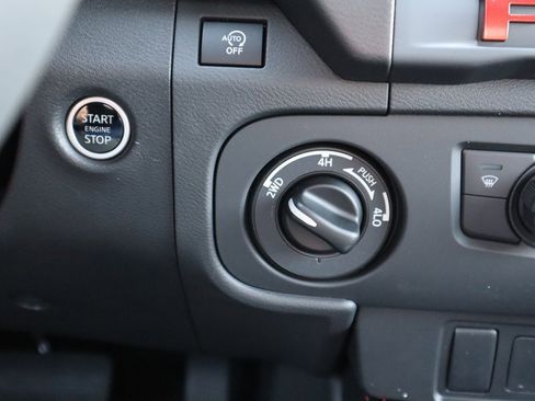New 2025 Nissan Frontier PRO-4X image 17