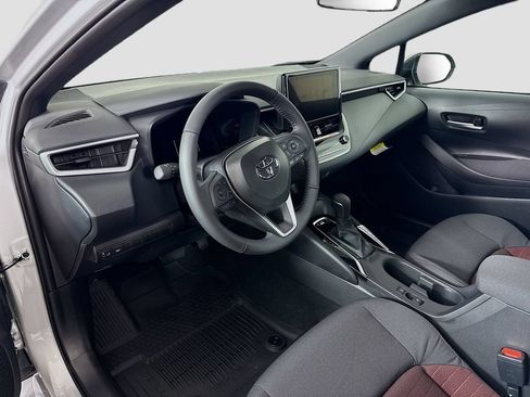 Certified 2026 Toyota Corolla SE FWD image 9