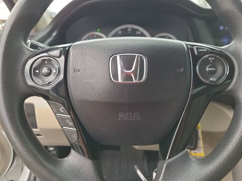 Used 2016 Honda Accord LX image 23