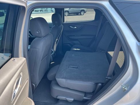 Used 2022 Chevrolet Blazer LT FWD image 22