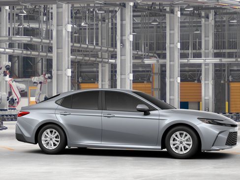New 2026 Toyota Camry LE FWD image 13