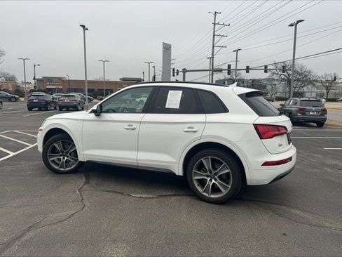 Used 2019 Audi Q5 2.0T Premium Plus image 4