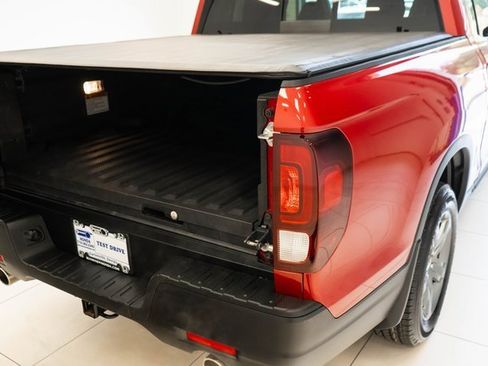 Certified 2023 Honda Ridgeline RTL image 15