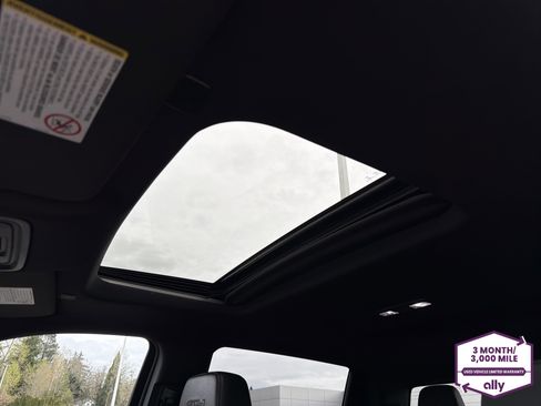 Used 2023 GMC Sierra 2500 AT4 w/ AT4 Premium Plus Package image 17