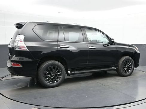 Certified 2023 Lexus GX 460 Premium w/ Premium Package AWD/4WD image 8