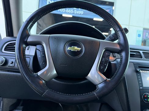 Used 2013 Chevrolet Suburban LT AWD/4WD image 36