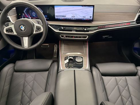 Used 2026 BMW X5 xDrive40i w/ M Sport Package AWD/4WD image 15