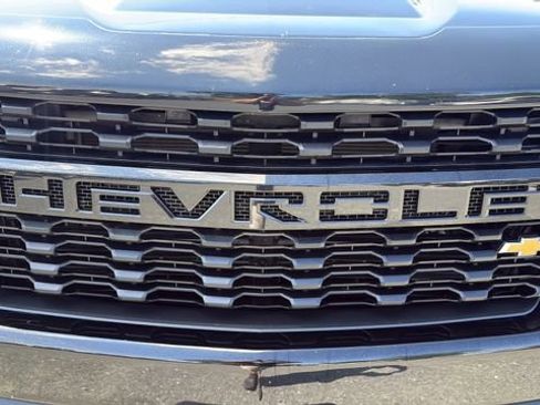 Used 2022 Chevrolet Silverado 1500 Custom AWD/4WD image 27