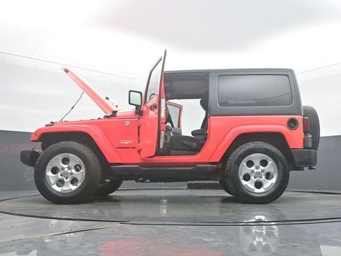 Used 2013 Jeep Wrangler Sahara w/ Connectivity Group AWD/4WD image 55
