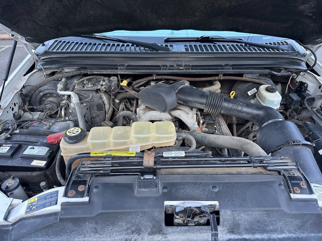 Used 2003 Ford F350 XLT AWD/4WD image 13