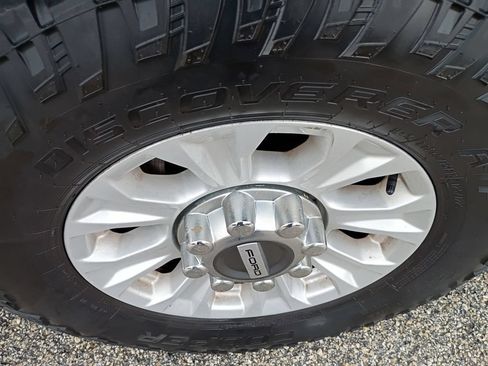 Used 2022 Ford F250 XL w/ STX Appearance Package AWD/4WD image 16