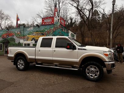 Used 2013 Ford F250 Lariat w/ Snow Plow Prep Pkg