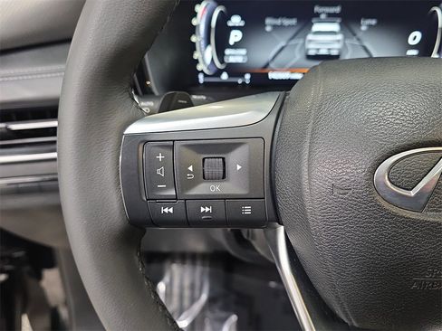 Used 2023 INFINITI QX60 Luxe w/ Cargo Package image 17