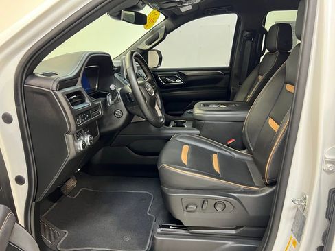 Used 2023 GMC Yukon AT4 AWD/4WD image 14