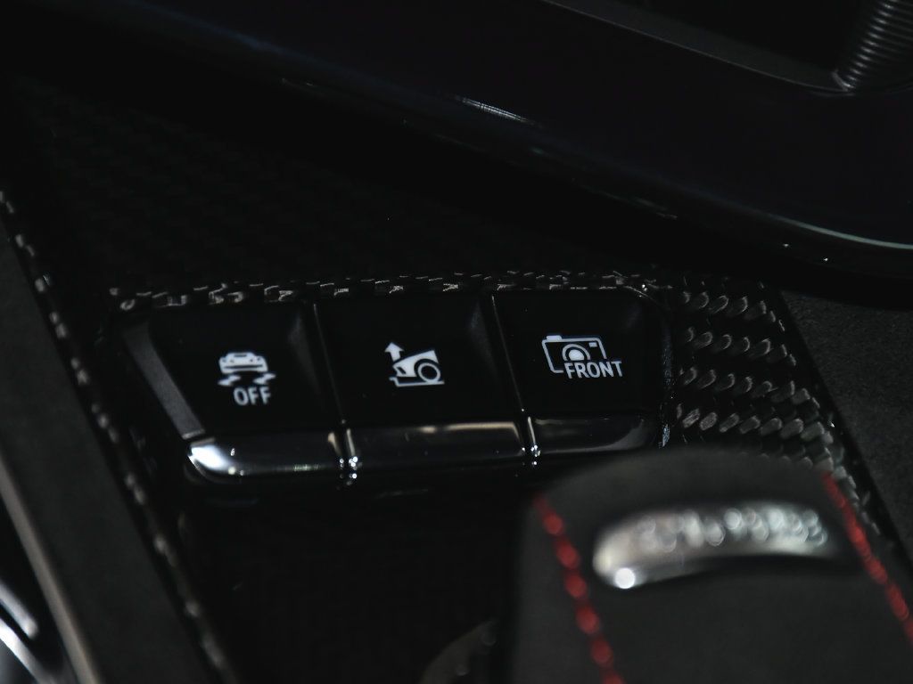 Used 2024 Chevrolet Corvette Stingray Premium Conv w/ Z51 Performance Package RWD image 29