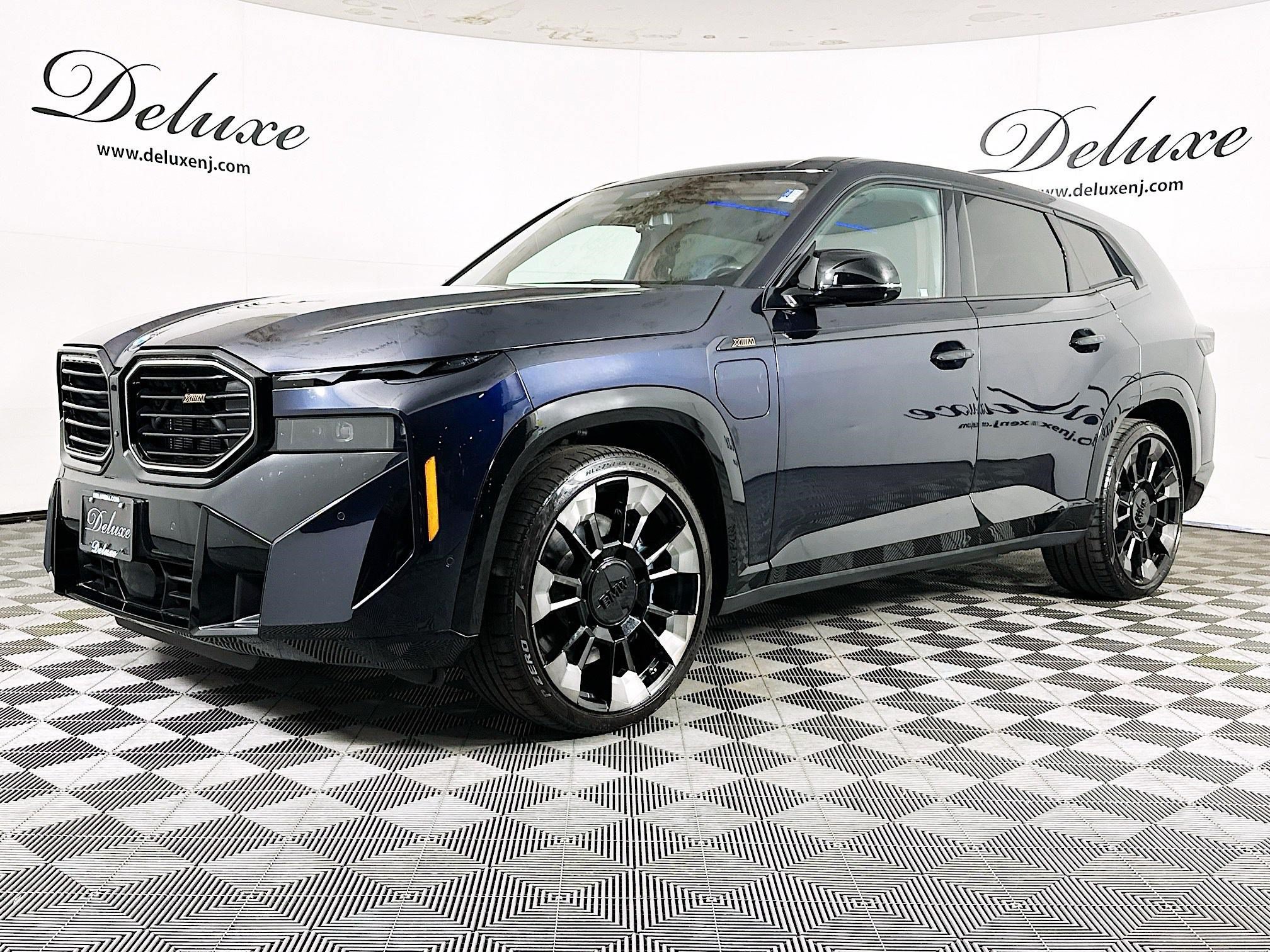 Used 2023 BMW XM AWD/4WD image 3