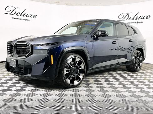 Used 2023 BMW XM AWD/4WD image 3