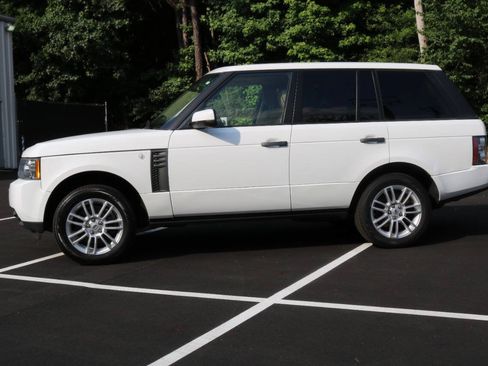 Used 2011 Land Rover Range Rover HSE AWD/4WD image 15