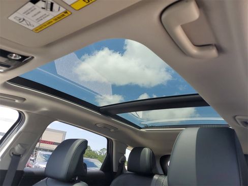 New 2026 Kia Sportage SX image 10