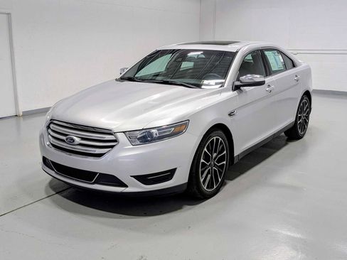 Used 2019 Ford Taurus Limited AWD/4WD image 1