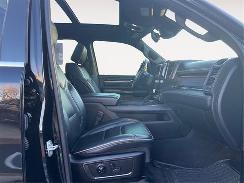 Used 2022 RAM 1500 Limited image 15