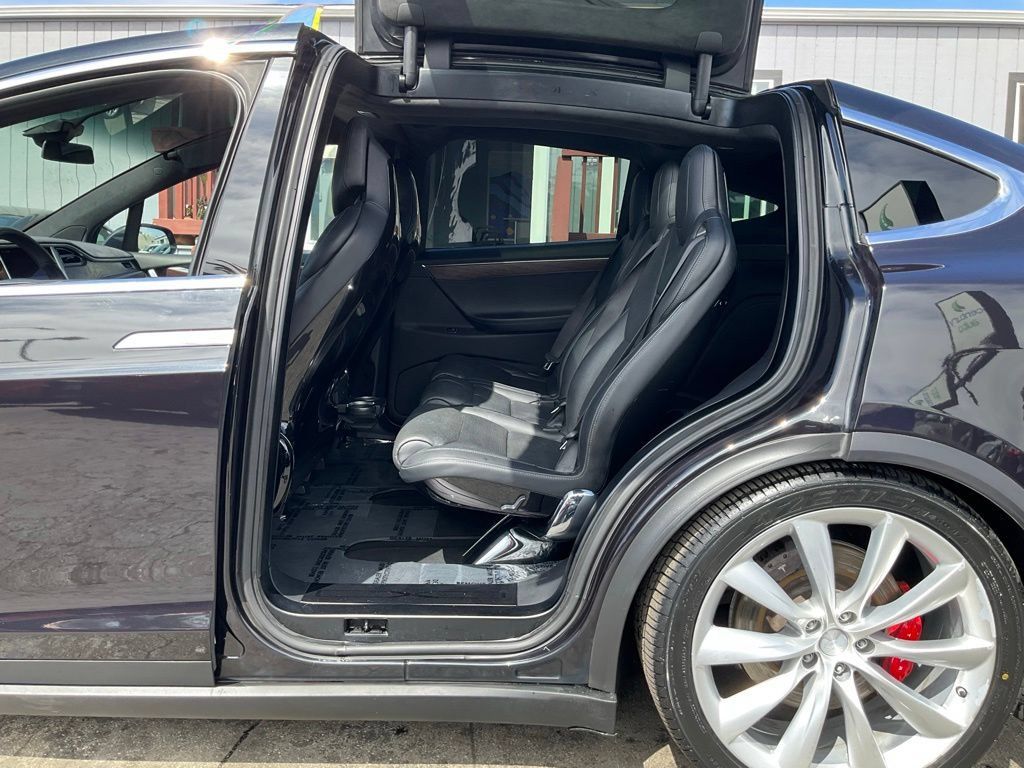 Used 2016 Tesla Model X P90D AWD/4WD image 7