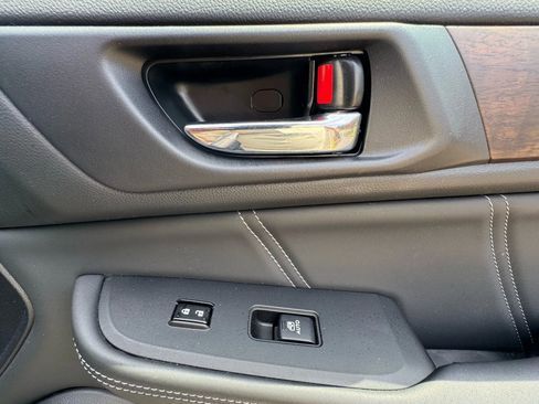 Used 2019 Subaru Outback 2.5i Limited image 30